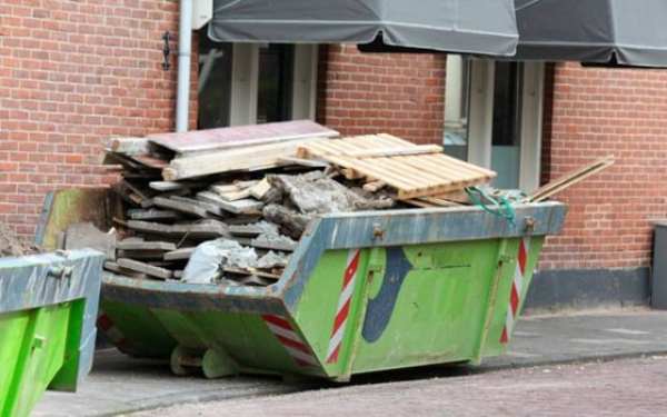 Вывоз строительного мусора и бытовых отходов в Запорожье